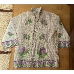 VTG The Foreign Look White Scallop Eyelet Purple Flower Shirt Jacket Mandarin